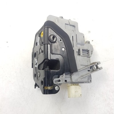 Замок двері лівий задня audi q7 3c4839015a фото №1