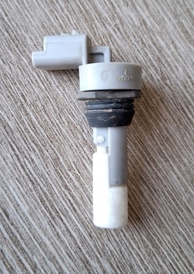 Датчик уровня жидкость омывателя renault 289110002r фото №1