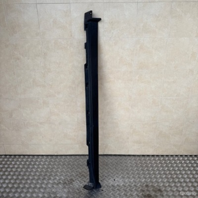 Молдинг порог левая порог jaguar e-pace j9c3-10155-a-pia-03 фото №1