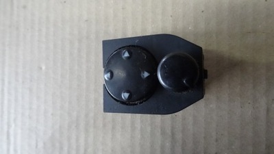 Audi a3 8l переключатель регулировки зеркал 8d0959565 фото №1