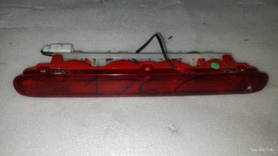 Свет стоп-сигнал третий свет dacia sandero фото №1