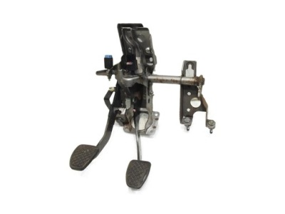 Педаль педалі гальма зчеплення subaru impreza iii gh 2.0 td sport фото №1