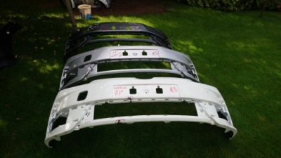 Бампер перед передний toyota corolla xi lift 2016- фото №1