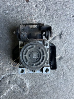 39 ford mondeo mk5 насос abs eg9c-2c405eb фото №1