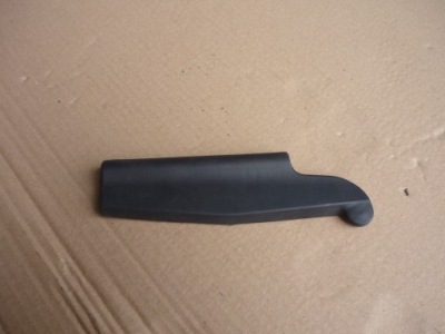 Захист шарнір кришки задня a4 b6 sedan 8e5971821 фото №1