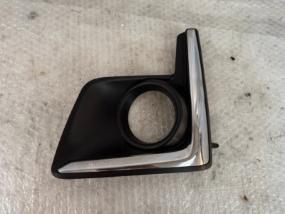 Subaru xv 16- левая решётка бампера передняя фото №1