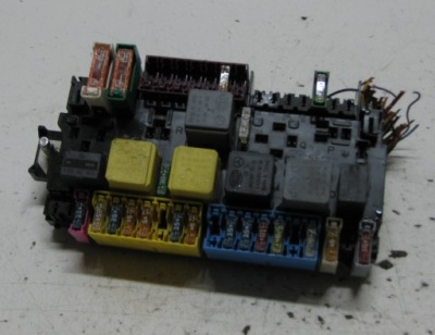 Mercedes w246 2.2 cdi 14r коробка предохранителей a2469067100 фото №1