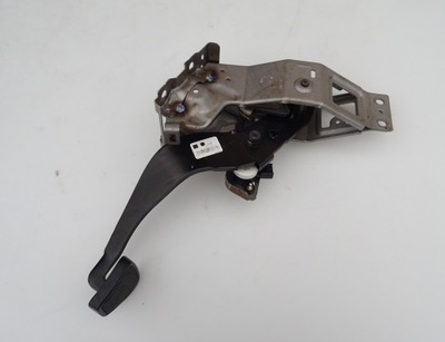 2010+ camaro 6.2 ss механічна коробка передач педаль гальма датчик фото №1