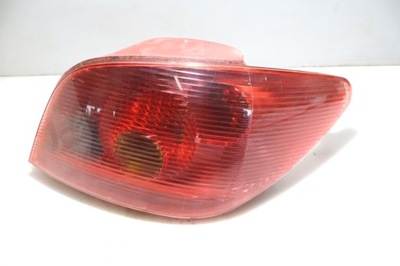 Лампа правая задняя peugeot 307 фото №1