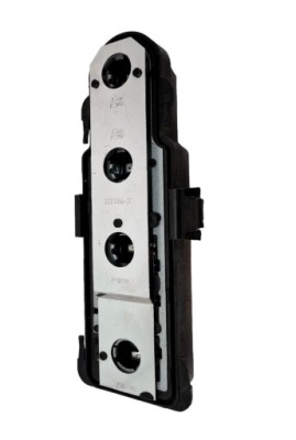 Mercedes ml w163 вкладыш лампы задняя оригинал фото №1