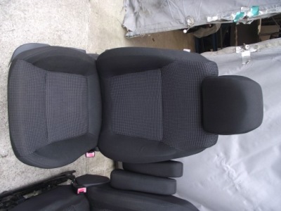 Сидіння правий перед пасажира peugeot 5008 i 09r eu bdb фото №1