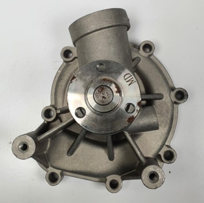 Насос води deutz bfm1013 bfm1012 7499518a2 фото №1