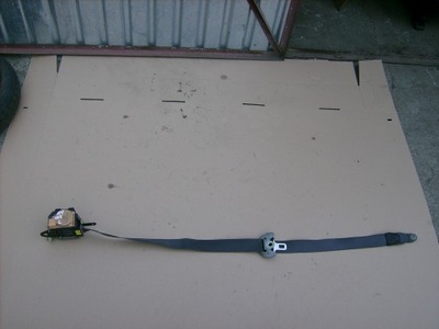 Pas безопасности левый перед toyota avensis verso 01-03r 0431039 фото №1