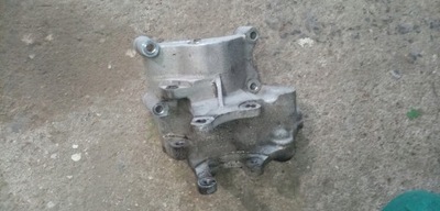 Кронштейн генератора kia sportage ii 2,0crdi 113km фото №1