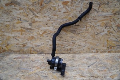 Насос води рідина 670005347 levante 3.8 v8 21r оригінал 19- фото №1