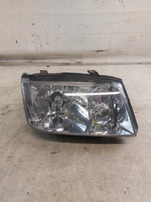 Лампа права передня vw bora фото №1