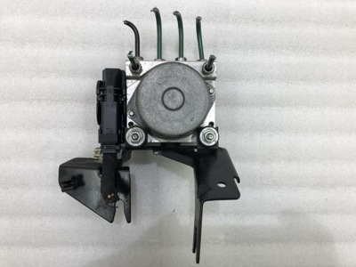 Насос abs dacia sandero i 8200756095 1.4mpi фото №1