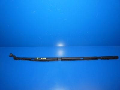 Mercedes gla w156 напрямна кронштейн накладки порога правий задній фото №1