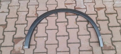 Молдинг крила правий перед lexus rx v 75601-48080 фото №1