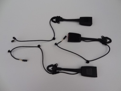 Клипса поперечина 7p0857755 touareg 7p6 cayenne 7p5 фото №1