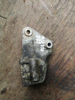 Кронштейн генератора m20 bmw e30 фото №1