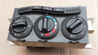 Mercedes w168 1.6 1998 панель воздуховод фото №1