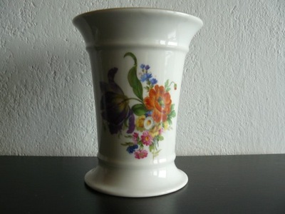 PORCELANOWY WAZON TIRSCHENREUTH