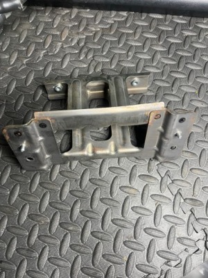 Cayenne ii 7p5 кронштейн тунель середнього фото №1