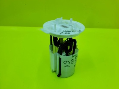 Помпа пального бака volvo s60 ii sedan 2.0d фото №1