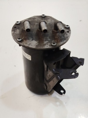 Корпус фильтра топлива vw passat b8 2.0 tdi 5q0127399cd фото №1
