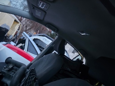 Потолок toyota yaris ii 5 d 2006-2011r фото №1