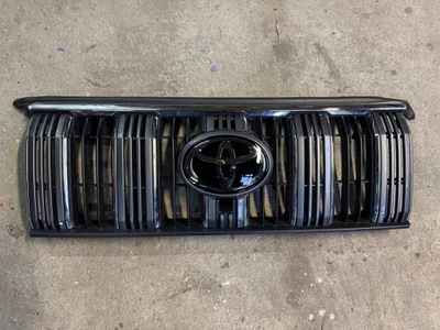 Toyota land cruiser 150 решітка радіатора фото №1