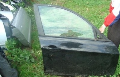 Bmw e90 e91 дверь передние правое полный фото №1