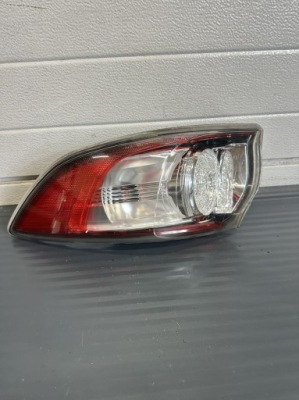 Mazda 3 ii bl 2009r лампа права задня задня led bbn751150 фото №1