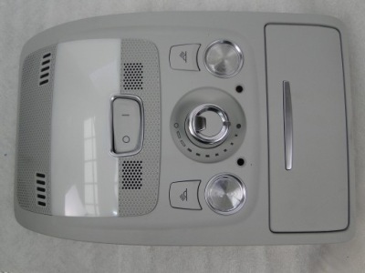 Audi a5 8t лампа освещение кабины 8t0947135bk фото №1