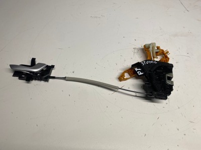 Kia stonic замок дверь правый задний задняя фото №1