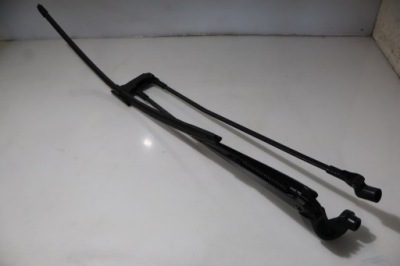 Важіль двірники передні peugeot 108 фото №1