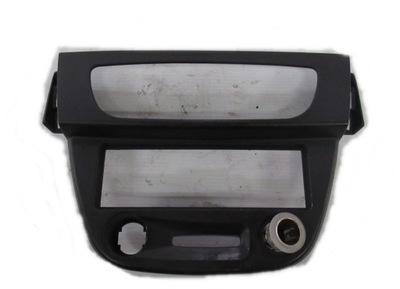 Renault megane iii 1,5 dci рамка радио фото №1