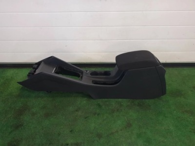 Skoda octavia iii туннель средний подлокотник 5e1863243b фото №1