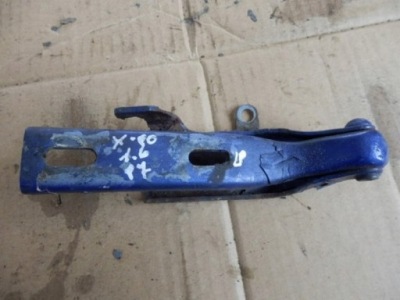Suzuki x-90 97 петля капот лівий фото №1