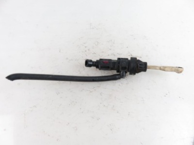 Помпа сцепления dodge caliber 2.0 crd 511032010 фото №1