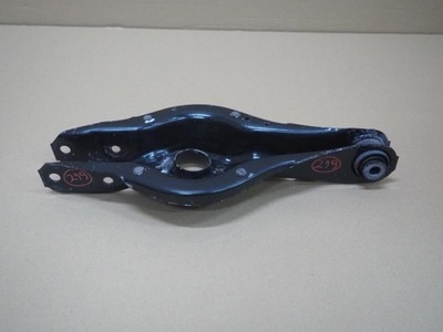 Важіль задня задній bmw f20 f30 фото №1