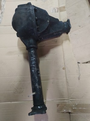 Isuzu trooper troper міст передній 2,8td 43/10 фото №1