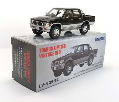 TOMICA LIMITED VINTAGE NEO TOYOTA HILUX 4WD PICKUP