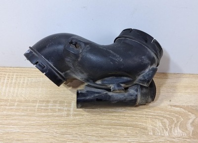 Pajero iii 3.2 did труба повітря mr481402 фото №1