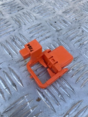 Предохранитель аккумулятора toyota prius iv 15- фото №1