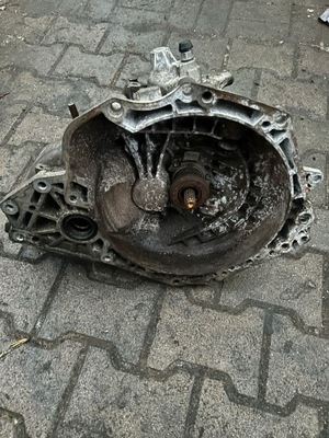 SKRZYNIA BIEGÓW OPEL ASTRA H 1.4 BENZYNA 55355489