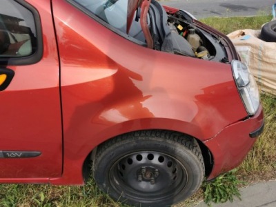 Renault modus 04 крыло правый передний teb76 фото №1
