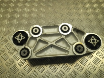 Скоба tesla model s 2015 103010600b фото №1