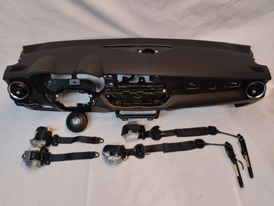 Alfa romeo stelvio консоль подушка безопасности ремни фото №1